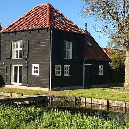 Hollands Glorie فندق مبيت وإفطار *